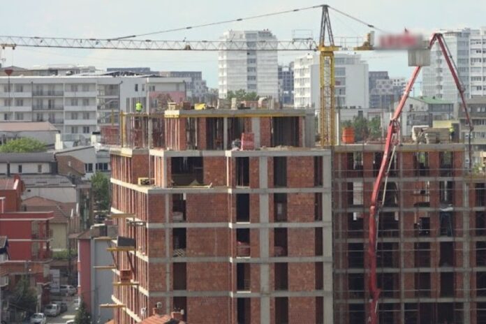 Mbrojtja e punëtorëve duhet të vihet në plan të parë